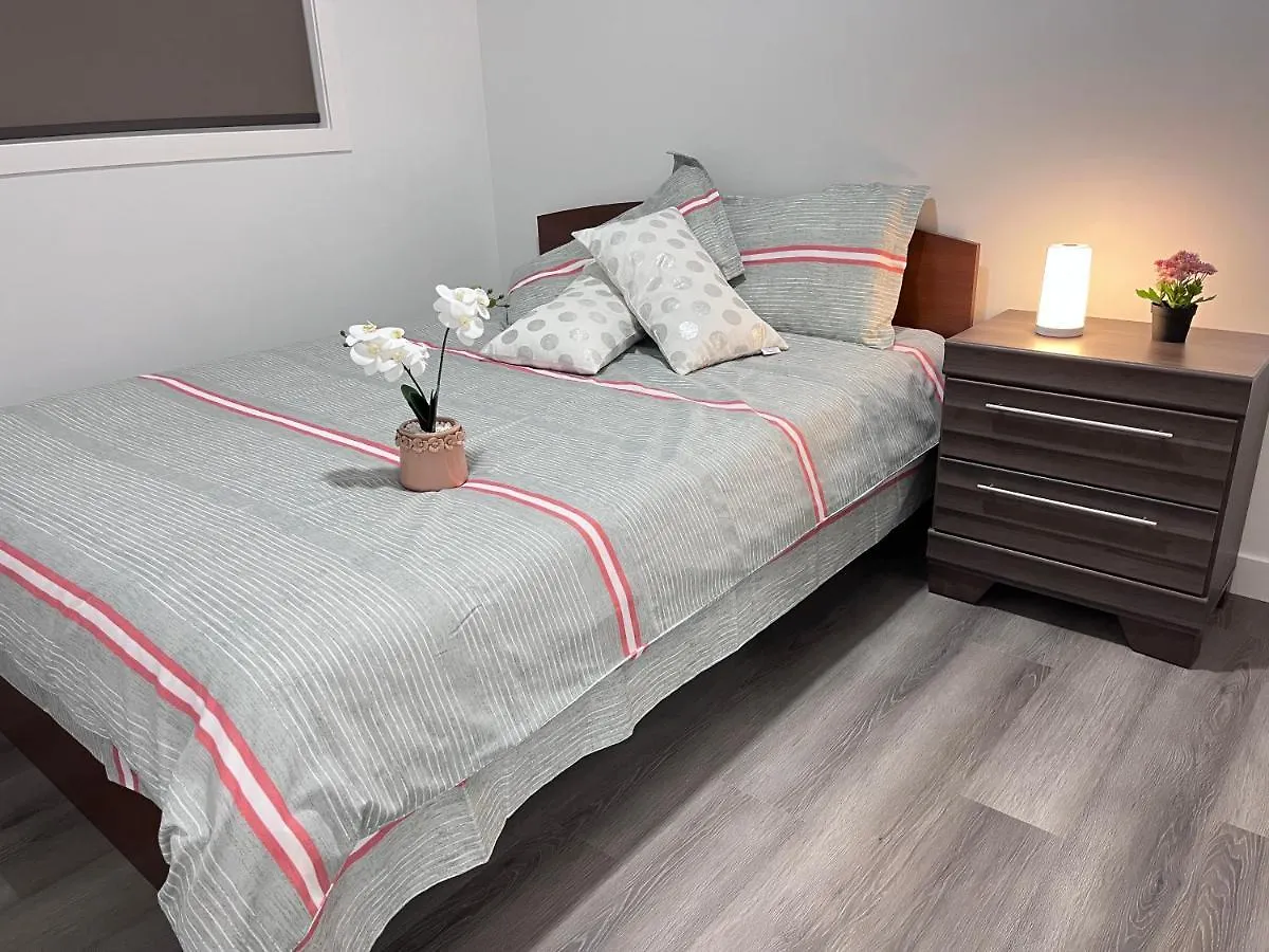 Private Entire Townhouse Retreat Close To Lake Calgary 0*,